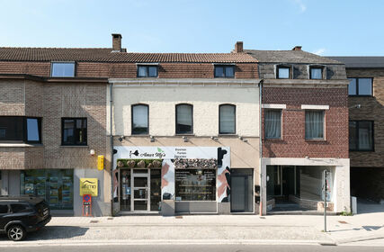 Gebouw voor gemengd gebruik te koop in Huldenberg