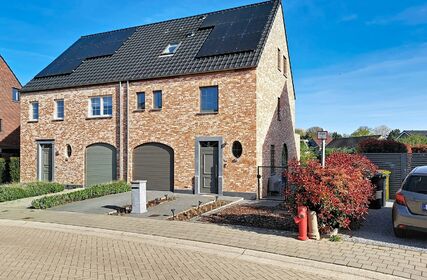 Villa for rent in Sterrebeek