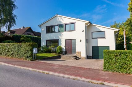 Villa te huur in Wezembeek-Oppem