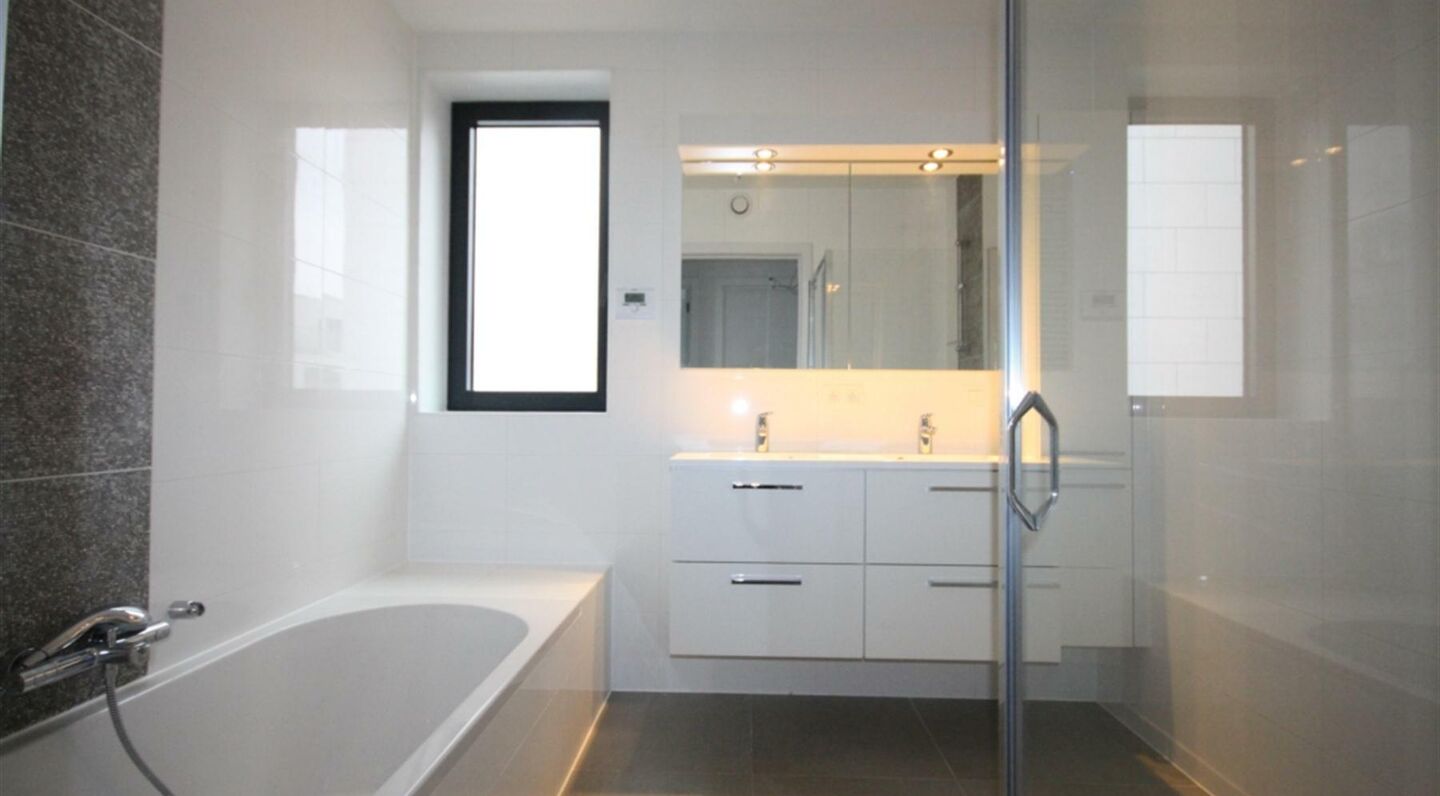 PictureReference:[67696]