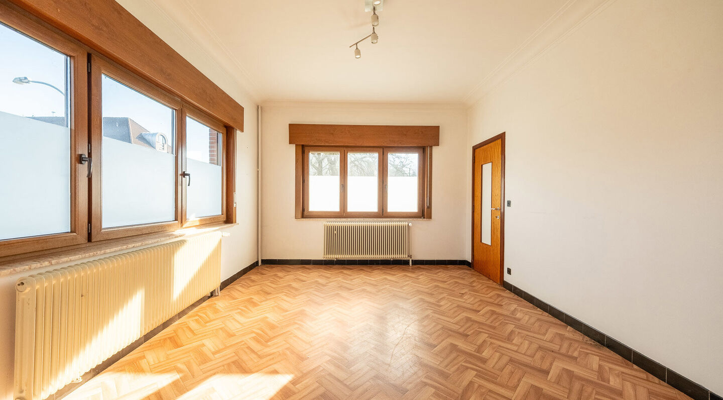 Family house for sale in Wezembeek-Oppem