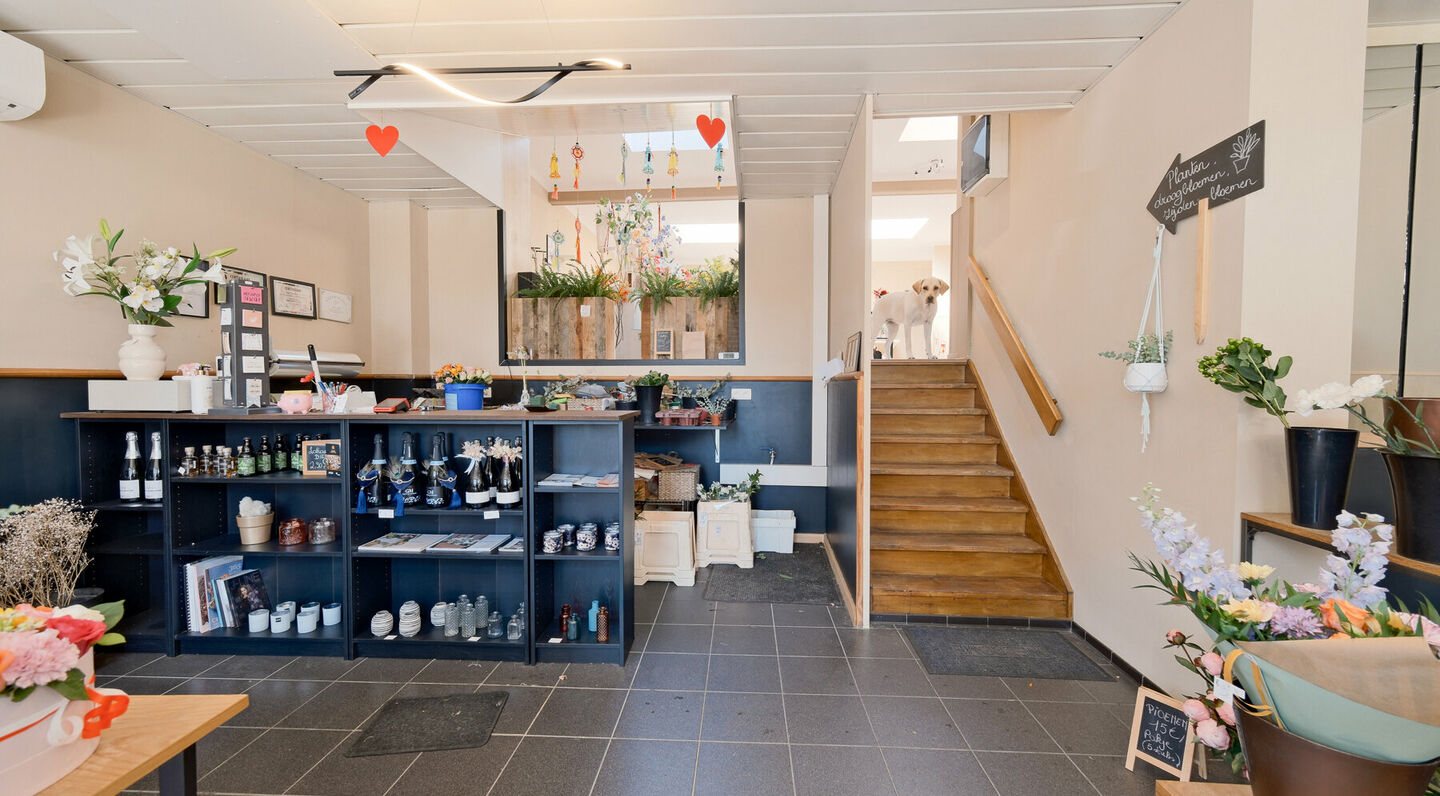 Gebouw voor gemengd gebruik te koop in Huldenberg