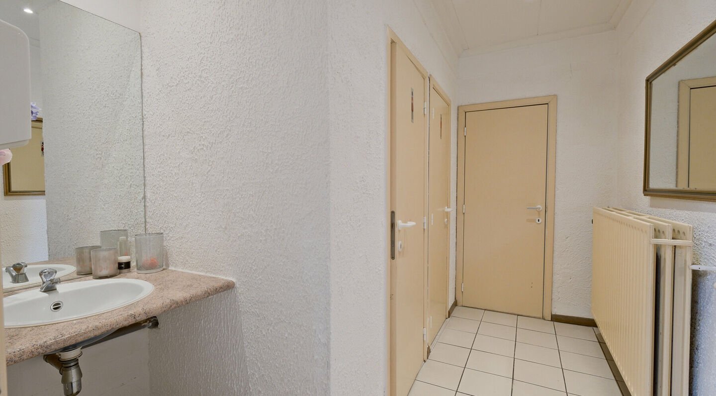 Gebouw voor gemengd gebruik te koop in Huldenberg