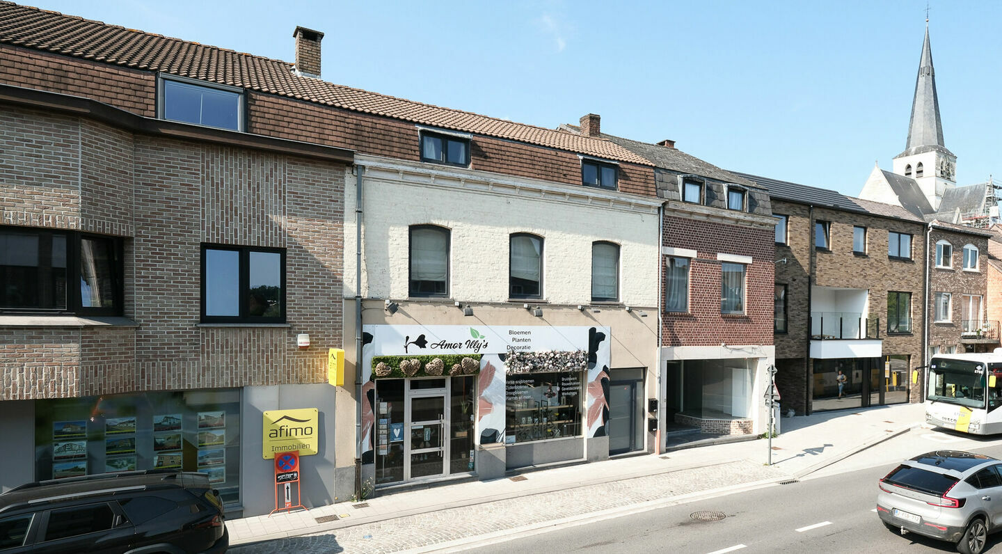 Gebouw voor gemengd gebruik te koop in Huldenberg