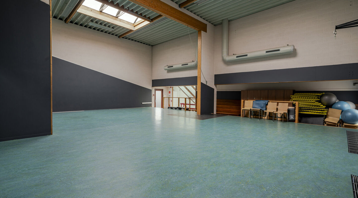 Gebouw voor gemengd gebruik te koop in Molenbeek-Sint-Jan