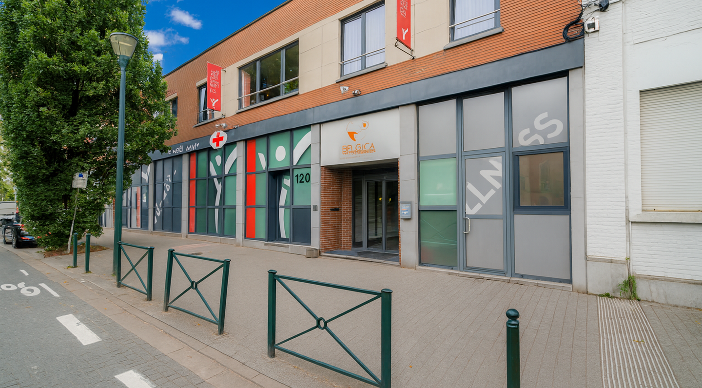 Gebouw voor gemengd gebruik te koop in Molenbeek-Sint-Jan