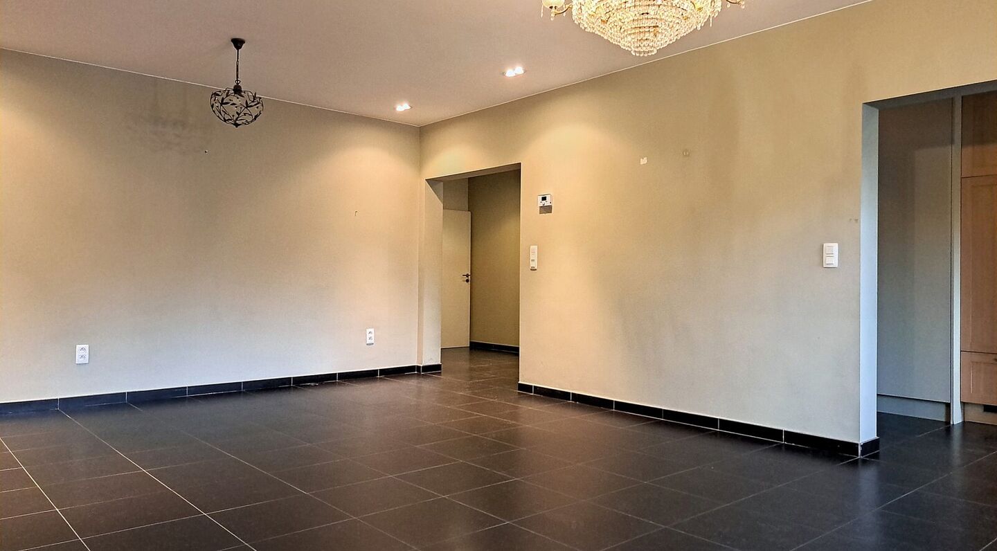 Gelijkvloerse verd. + tuin te huur in Sint-Pieters-Woluwe