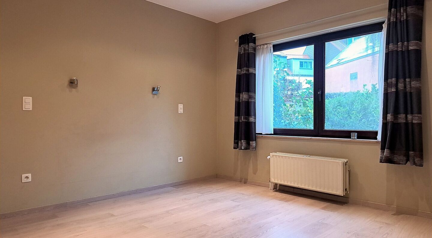 Gelijkvloerse verd. + tuin te huur in Sint-Pieters-Woluwe