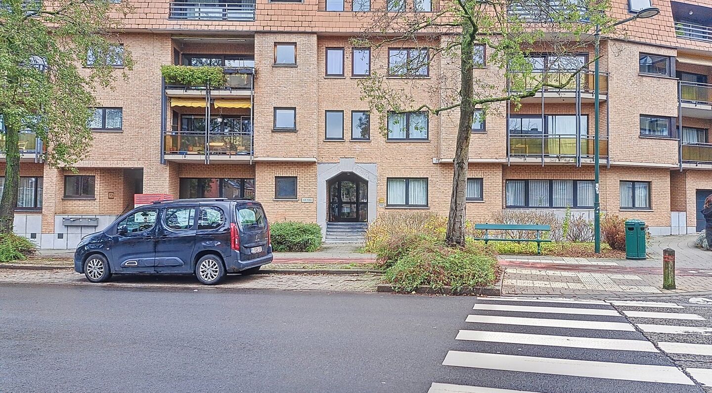 Gelijkvloerse verd. + tuin te huur in Sint-Pieters-Woluwe