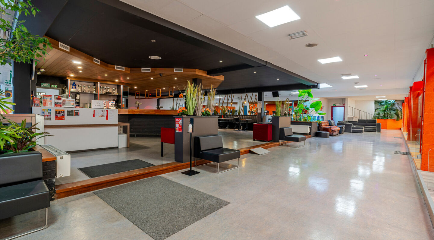 Immeuble à usage multiple à vendre à Molenbeek-Sint-Jan