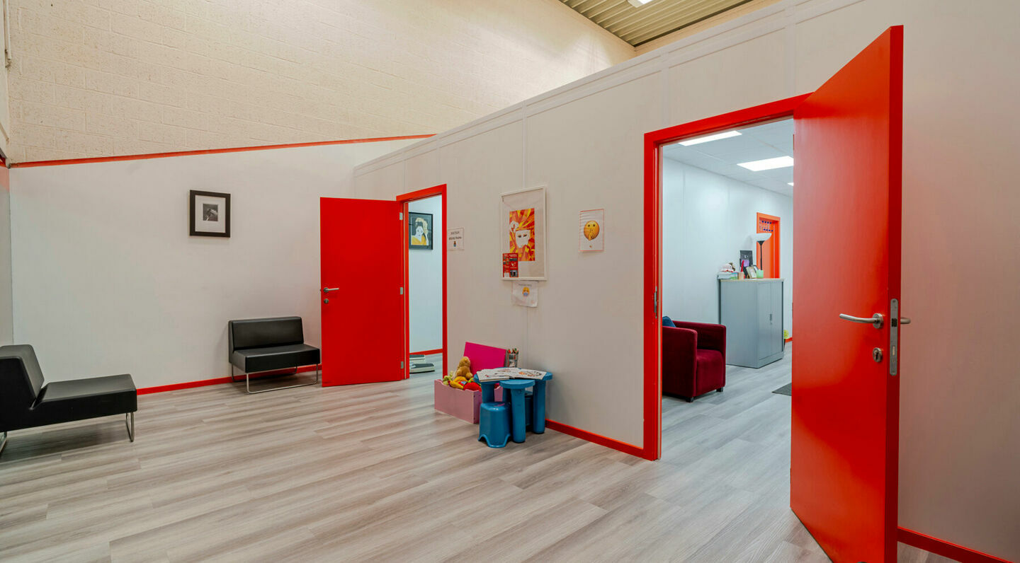 Immeuble &agrave; usage multiple &agrave; vendre &agrave; Molenbeek-Sint-Jan