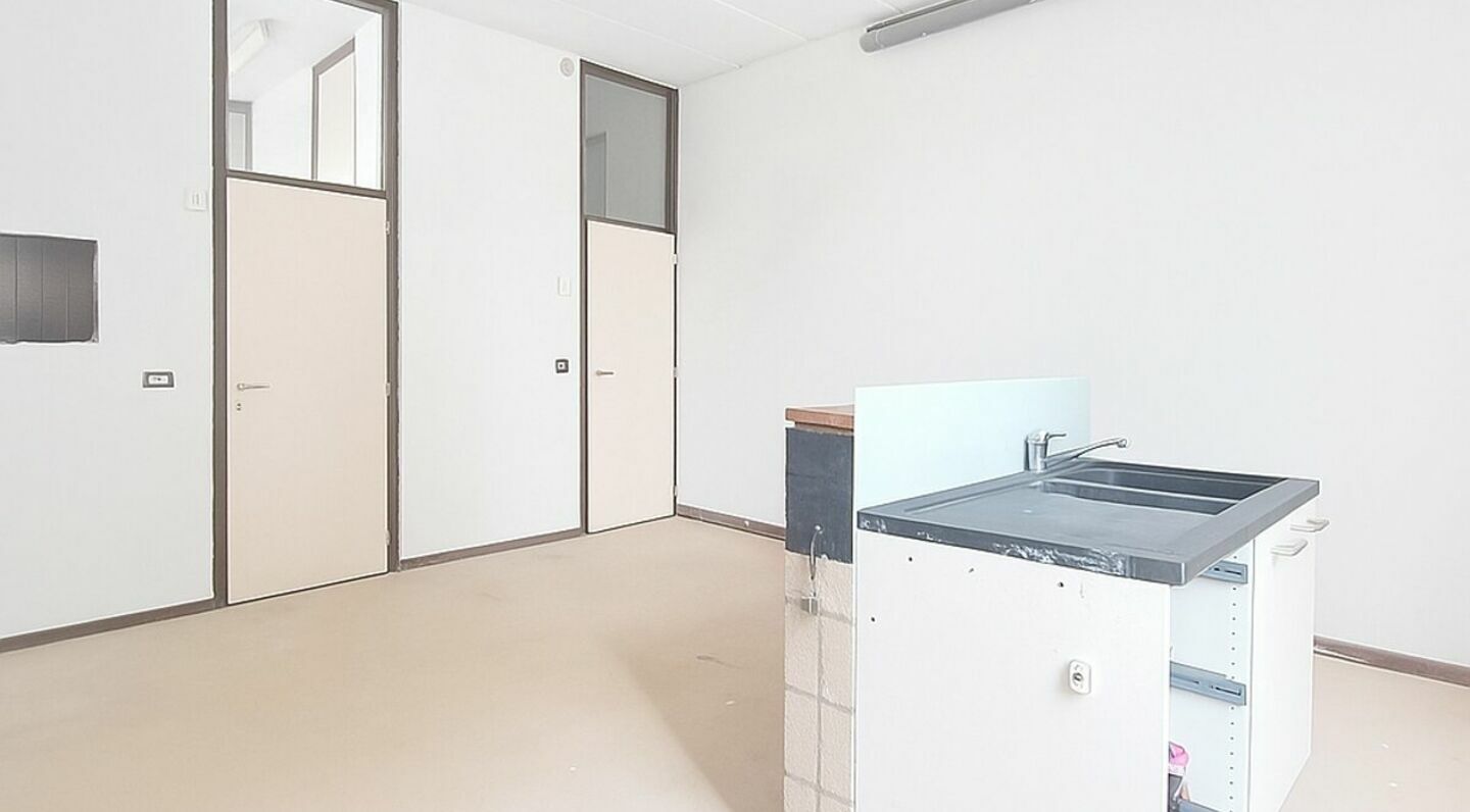 Multi-purpose building for rent in Zaventem Nossegem
