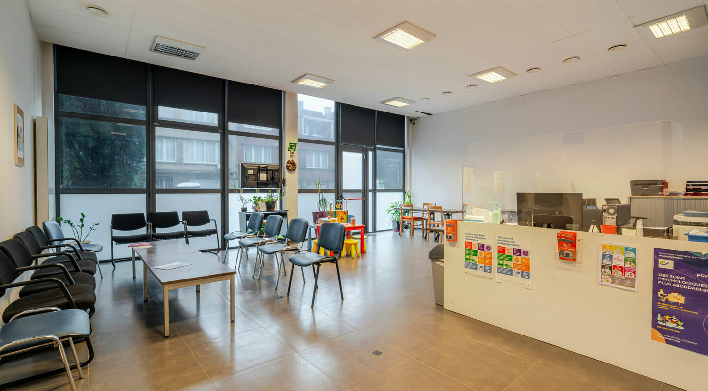 Multi-purpose building for sale in Molenbeek-Sint-Jan