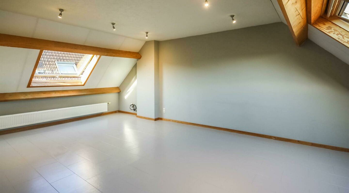 Rooftop apartment for rent in Wezembeek-Oppem