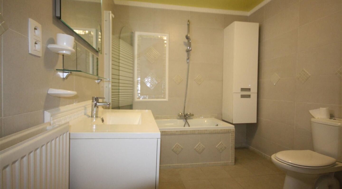 Semi-detached house for rent in Tervuren
