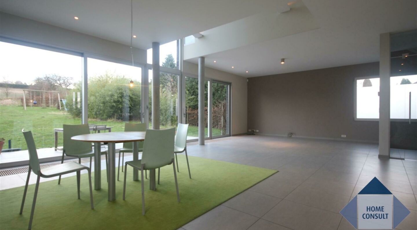 Villa à louer à Vossem