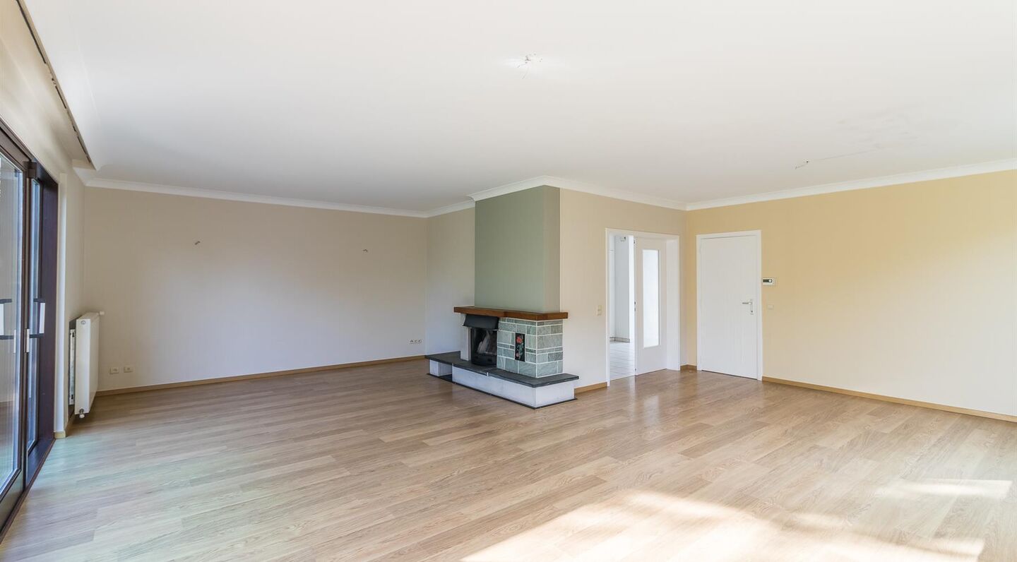 Villa à louer à Wezembeek-Oppem