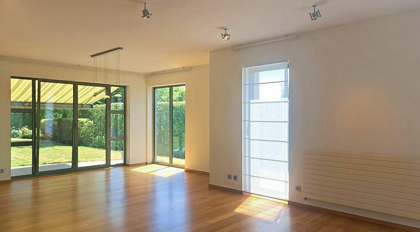 Villa for rent in Bertem