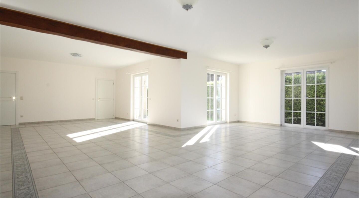 Villa for rent in Duisburg
