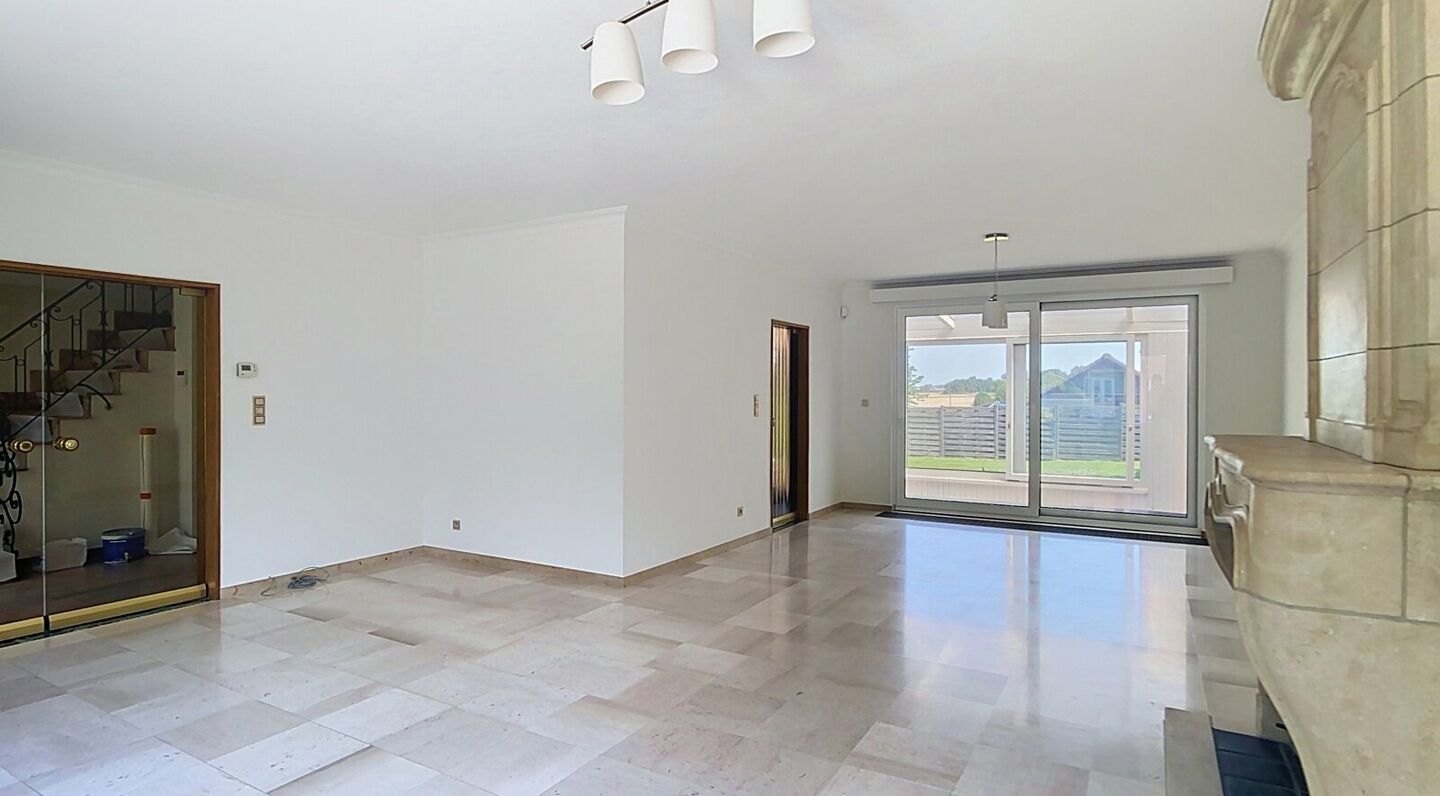 Villa for rent in Duisburg