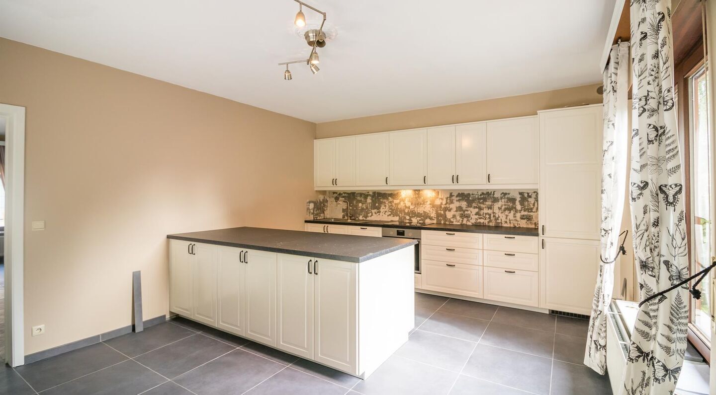 Villa for rent in Everberg