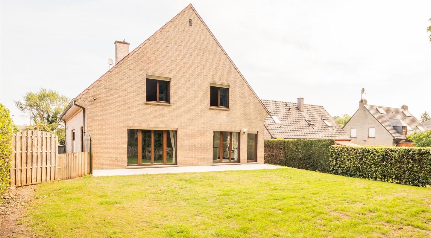 Villa for rent in Everberg