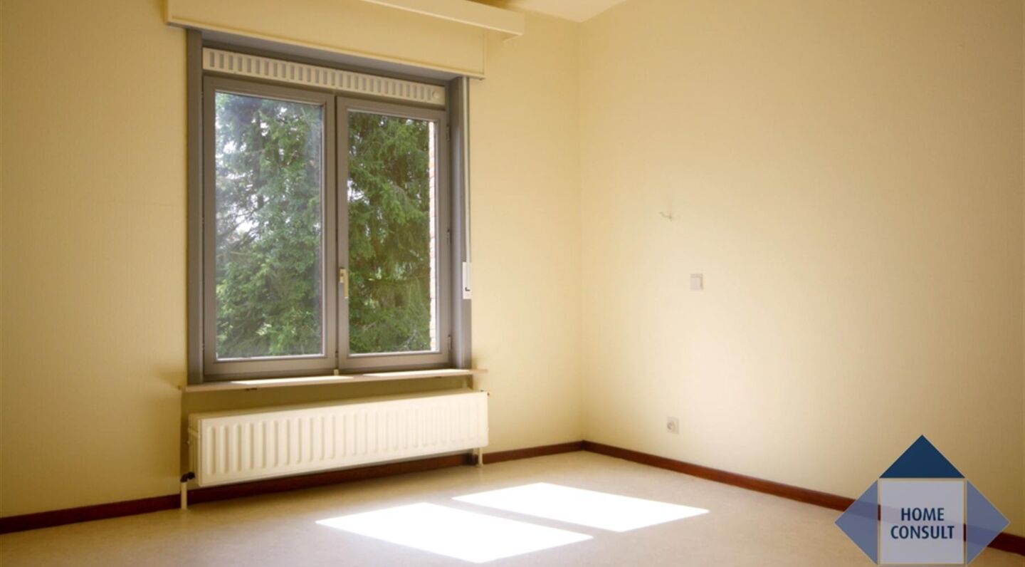 Villa for rent in Huldenberg