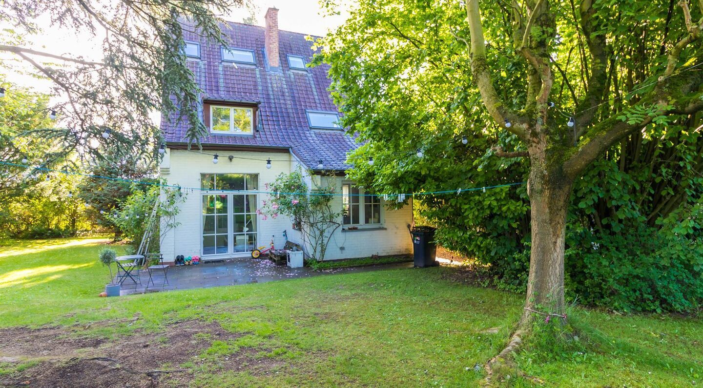 Villa for rent in Kraainem