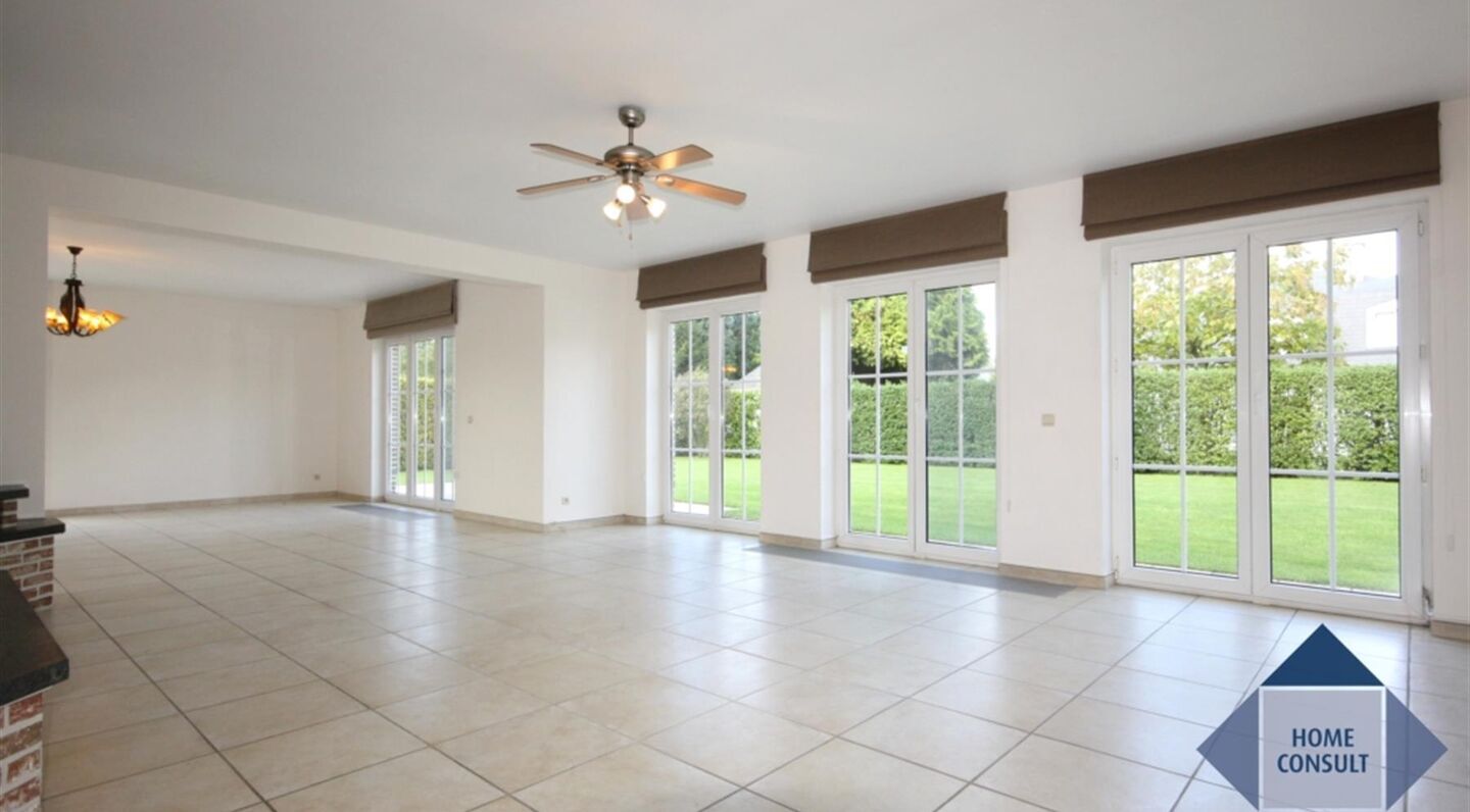 Villa for rent in Overijse