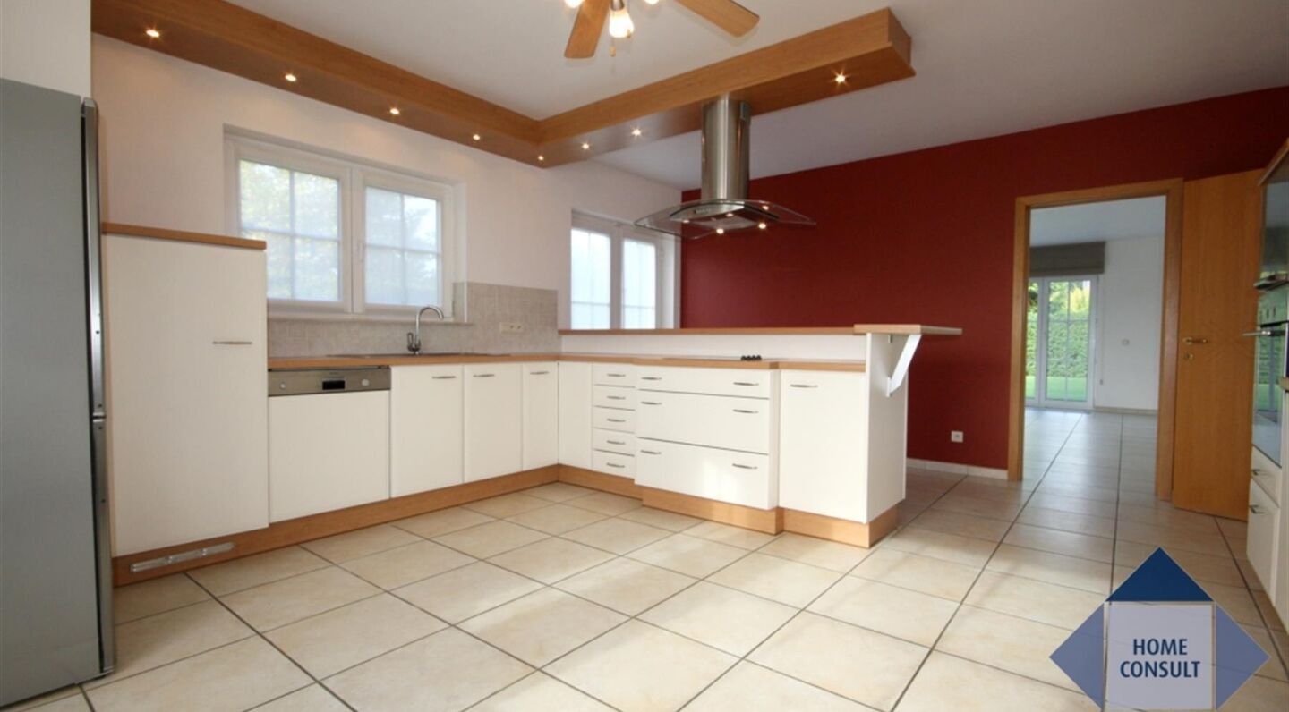 Villa for rent in Overijse