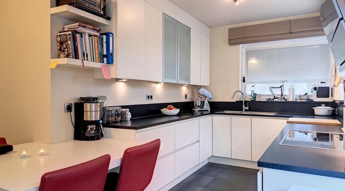 Villa for rent in Sterrebeek