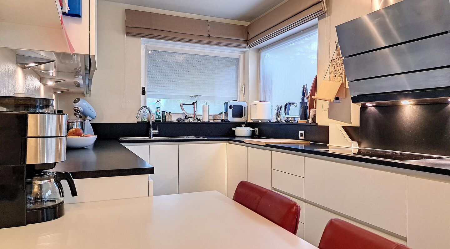 Villa for rent in Sterrebeek