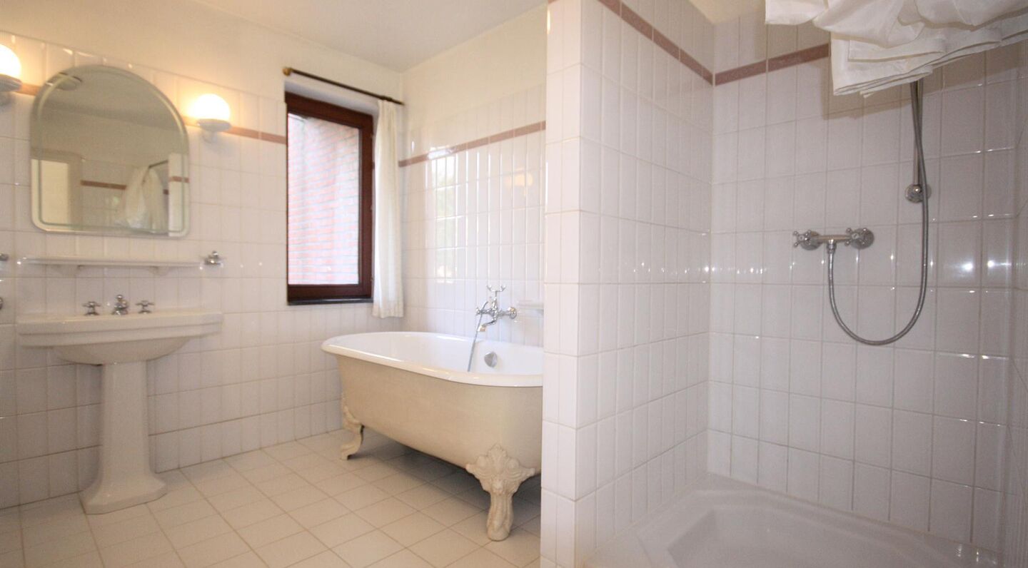 PictureReference:[66033]