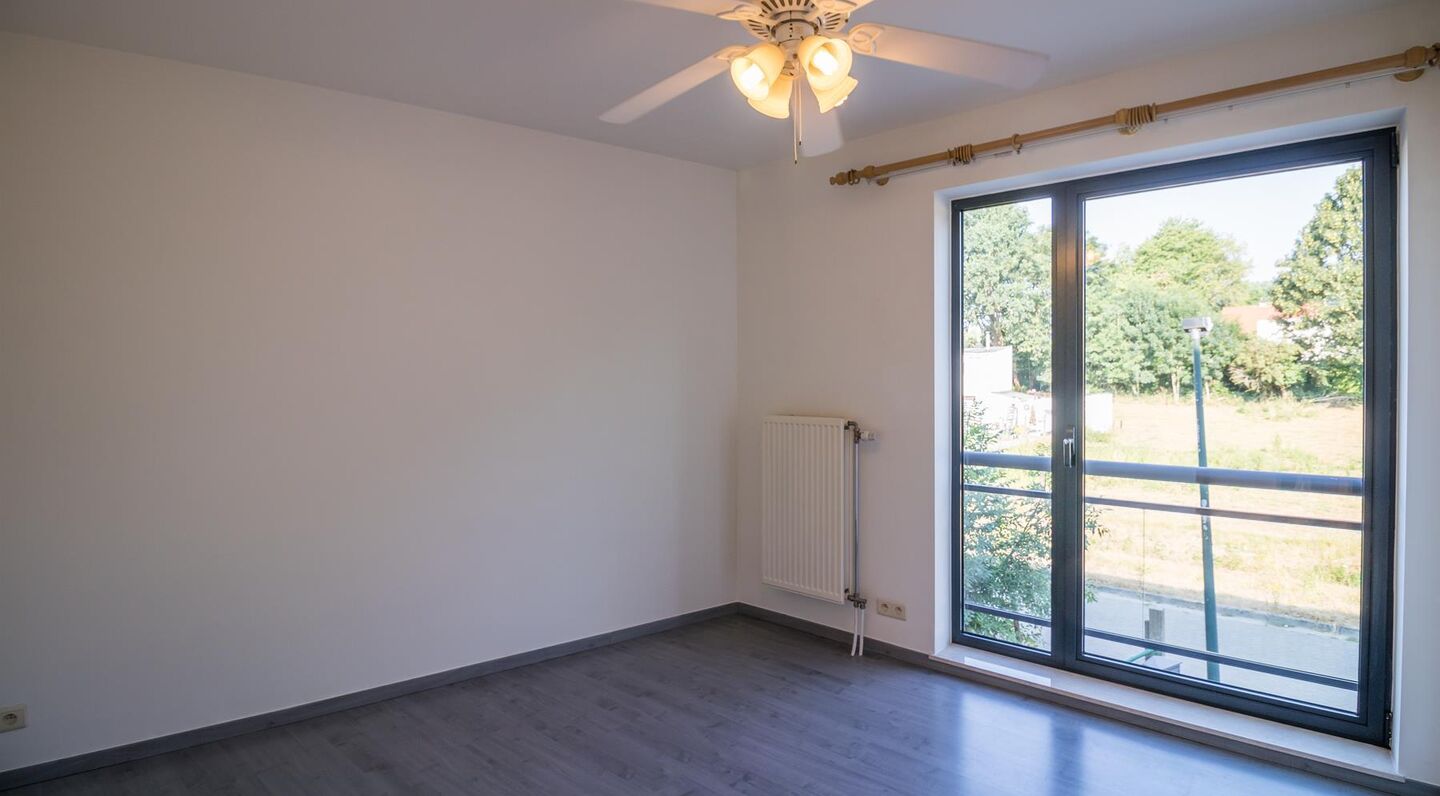 Villa for rent in Sterrebeek