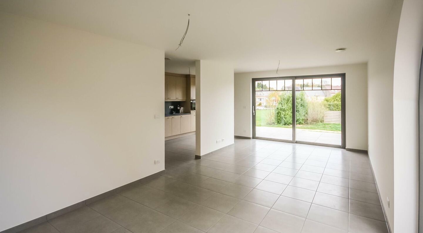 Villa for rent in Sterrebeek