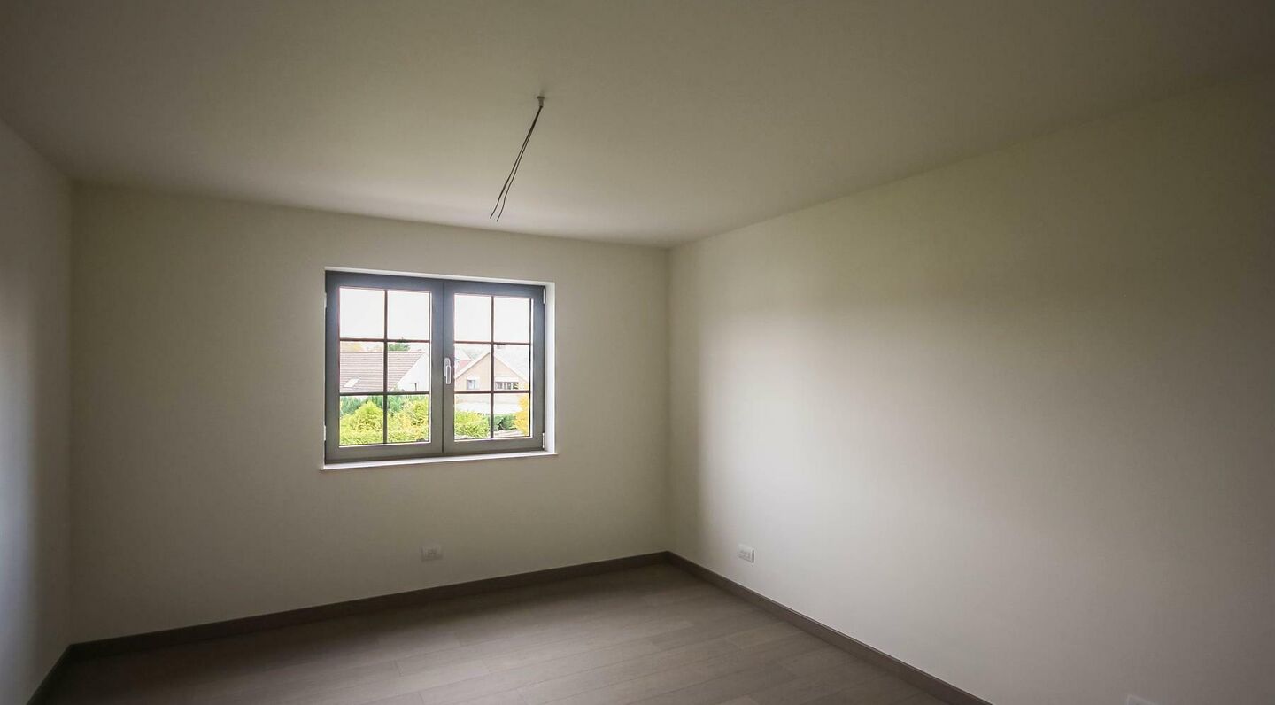 Villa for rent in Sterrebeek