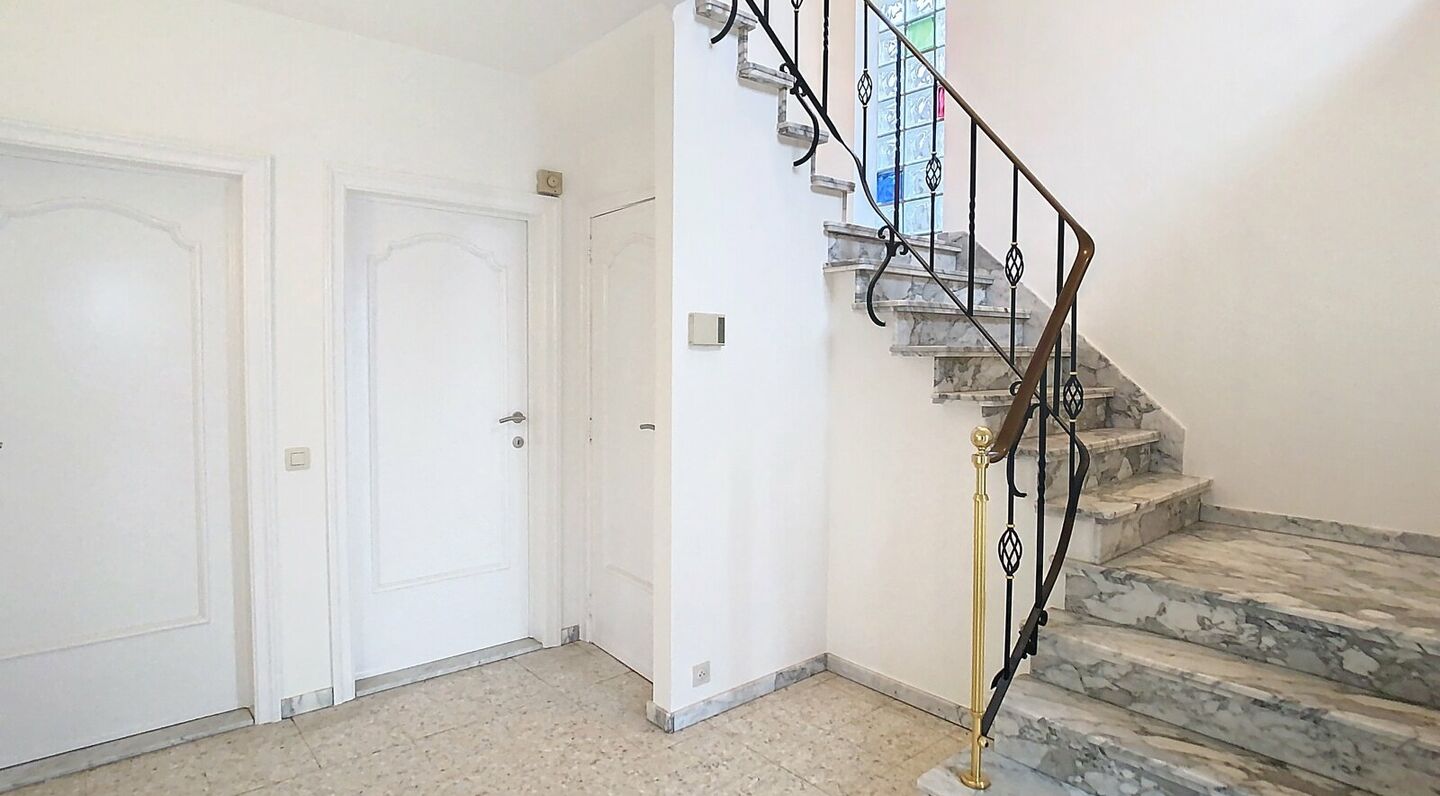 Villa for rent in Sterrebeek