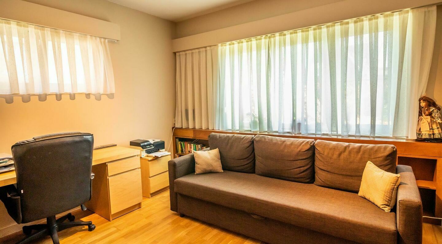Villa for rent in Sterrebeek