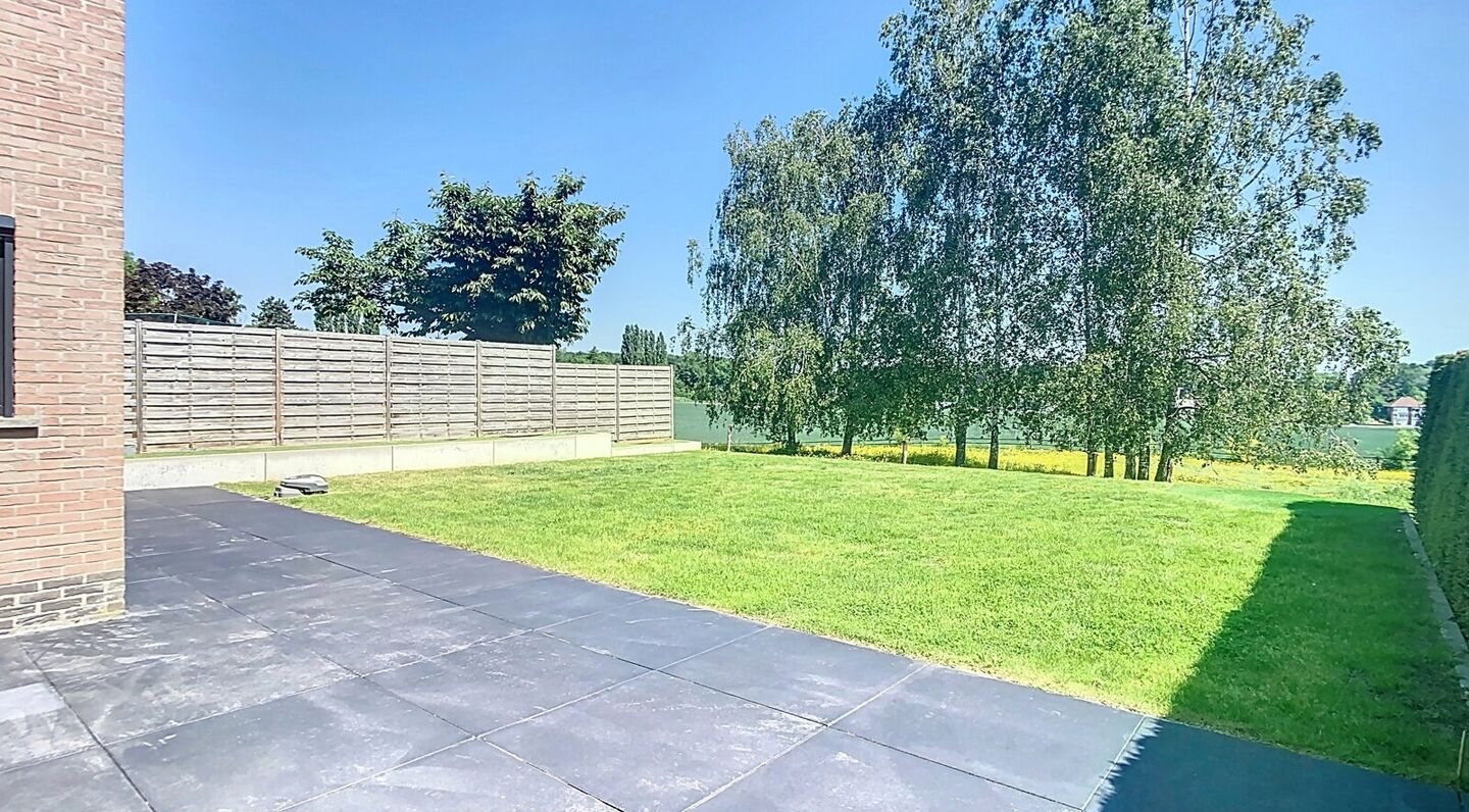 Villa for rent in Tervuren