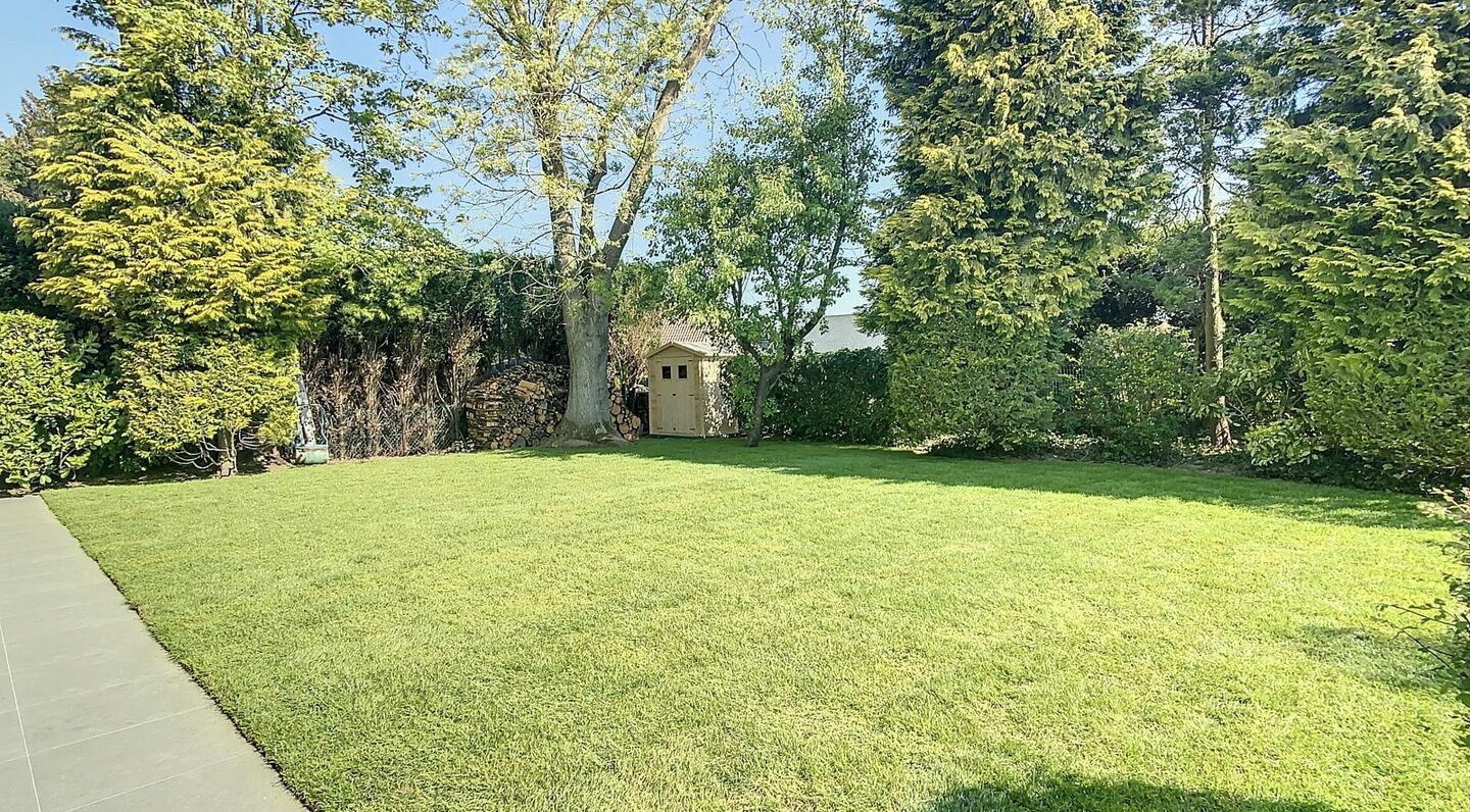 Villa for rent in Tervuren
