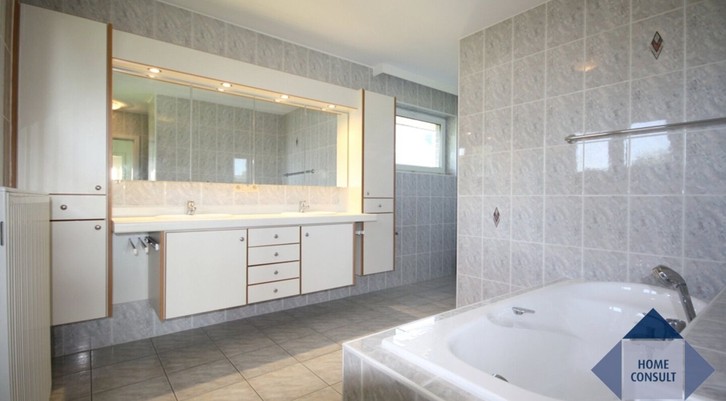 Villa for rent in Tervuren