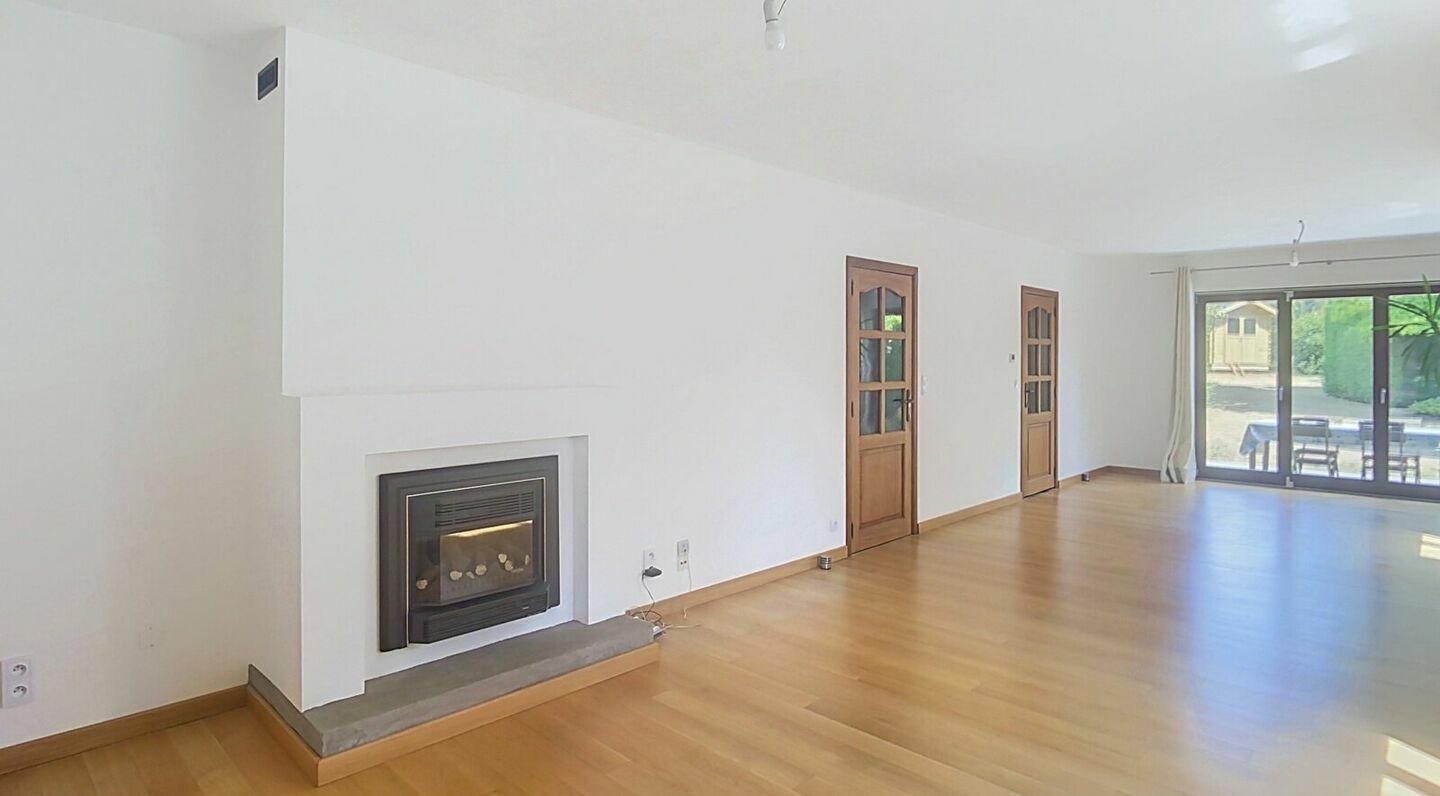 Villa for rent in Tervuren