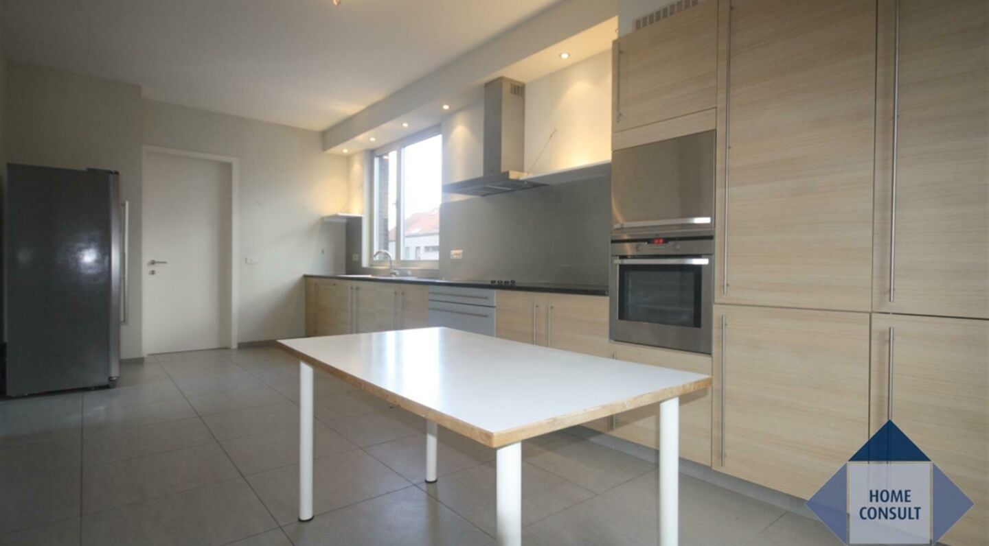 Villa for rent in Vossem
