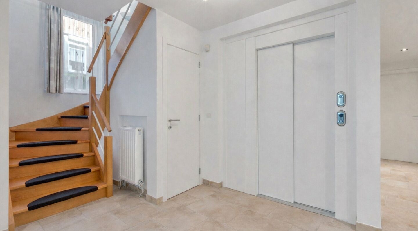 Villa for sale in Kraainem