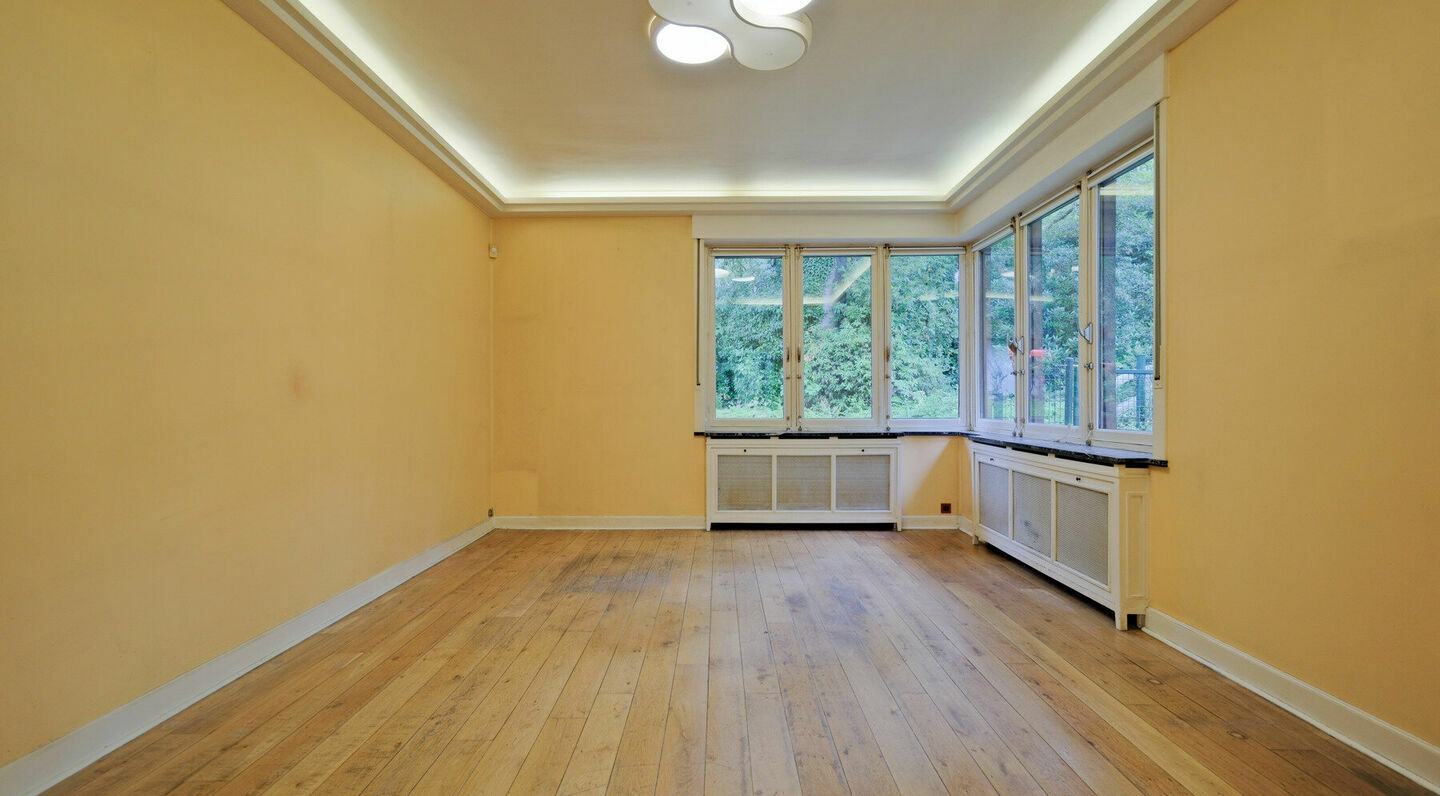 Villa for sale in Kraainem