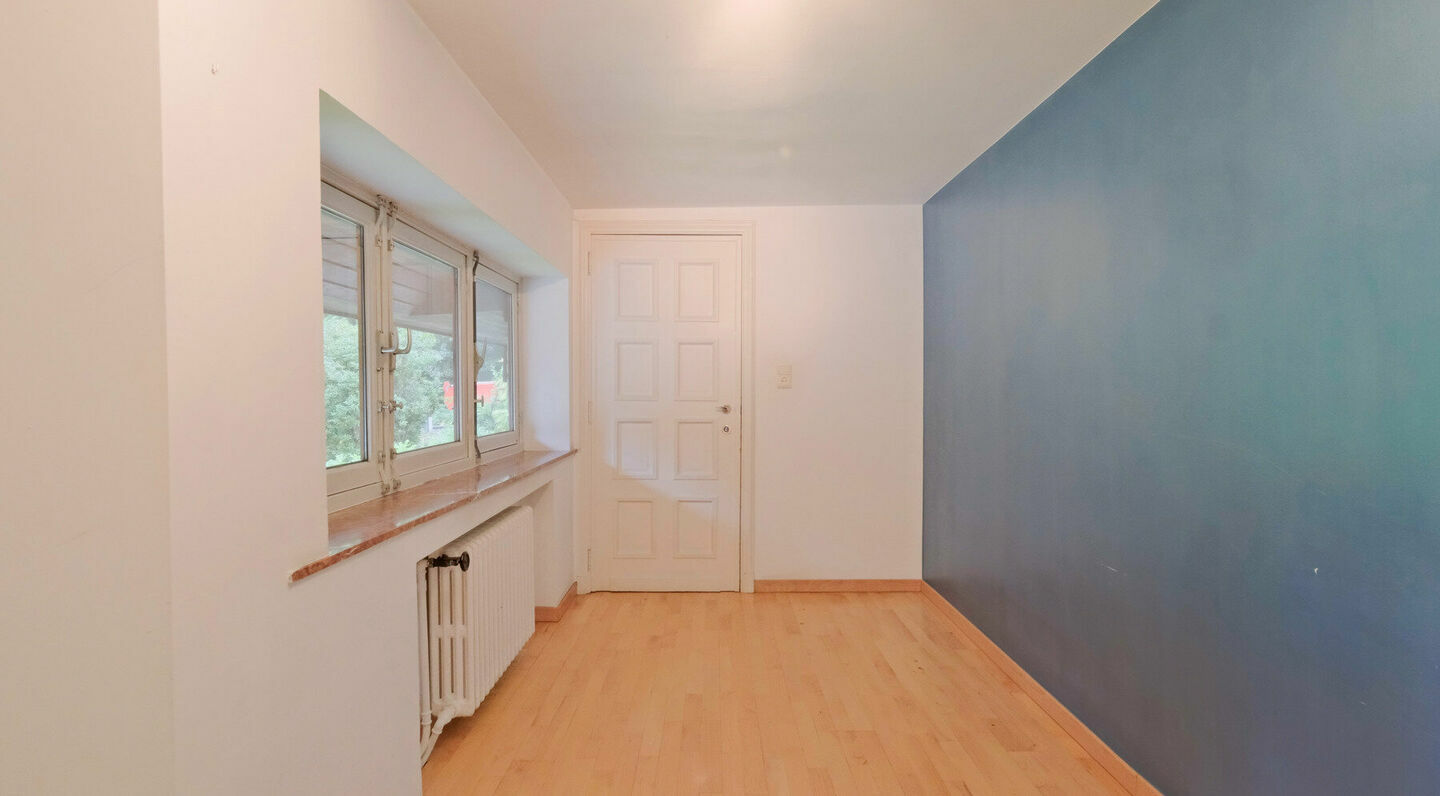Villa for sale in Kraainem