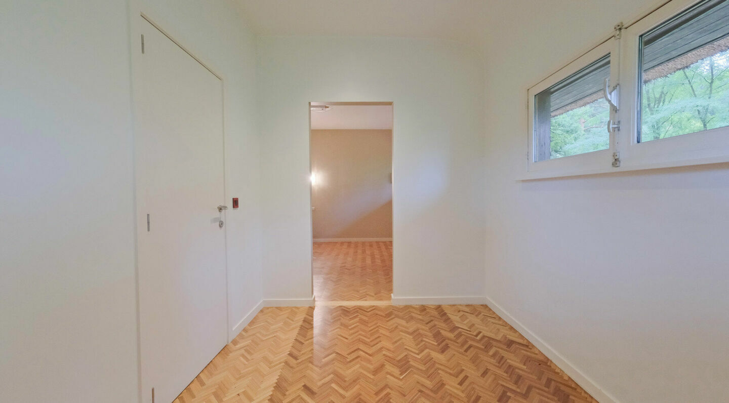 Villa for sale in Kraainem