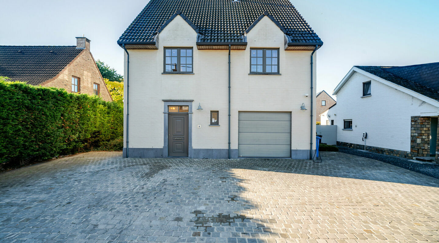 Villa for sale in Steenokkerzeel Melsbroek