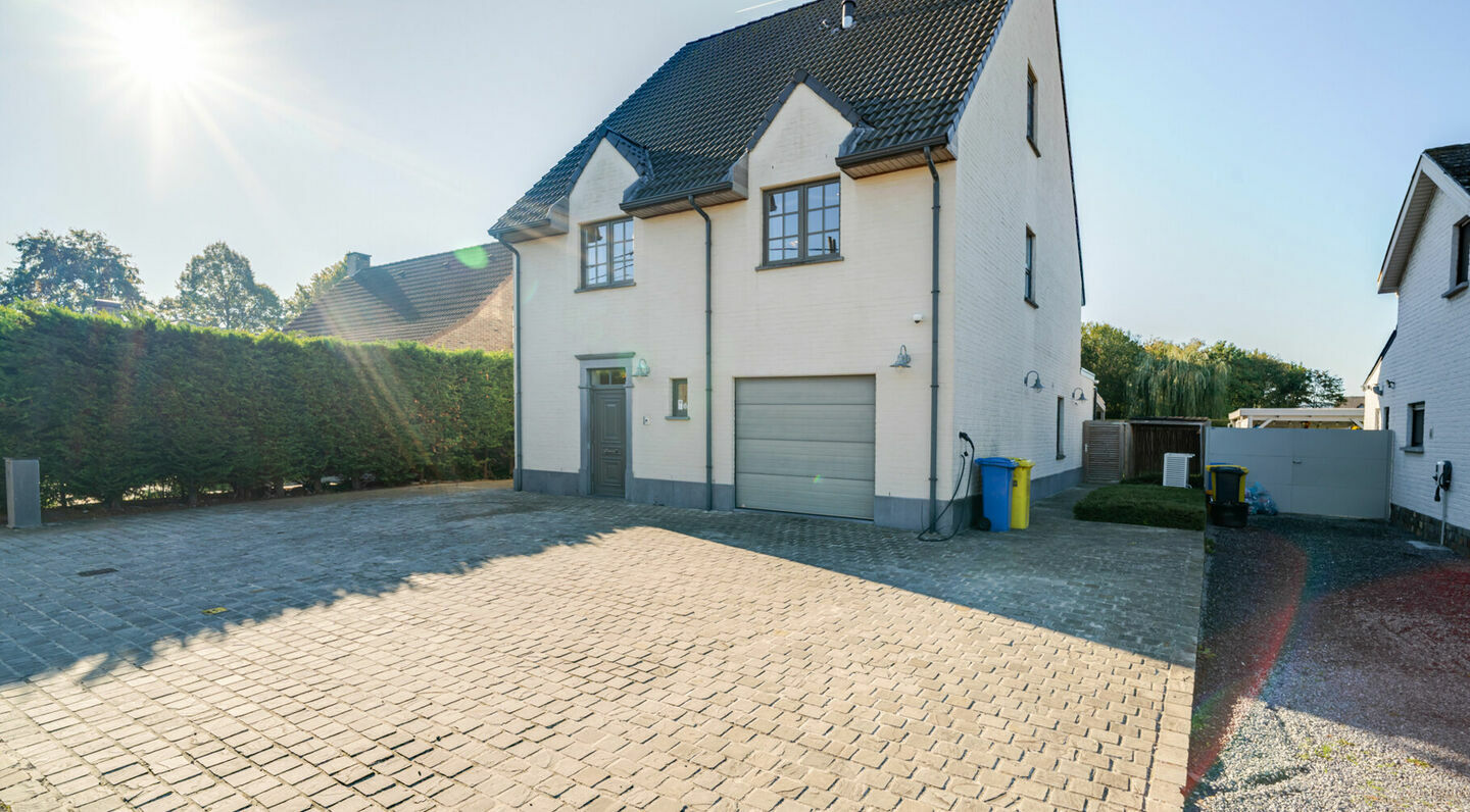 Villa for sale in Steenokkerzeel Melsbroek
