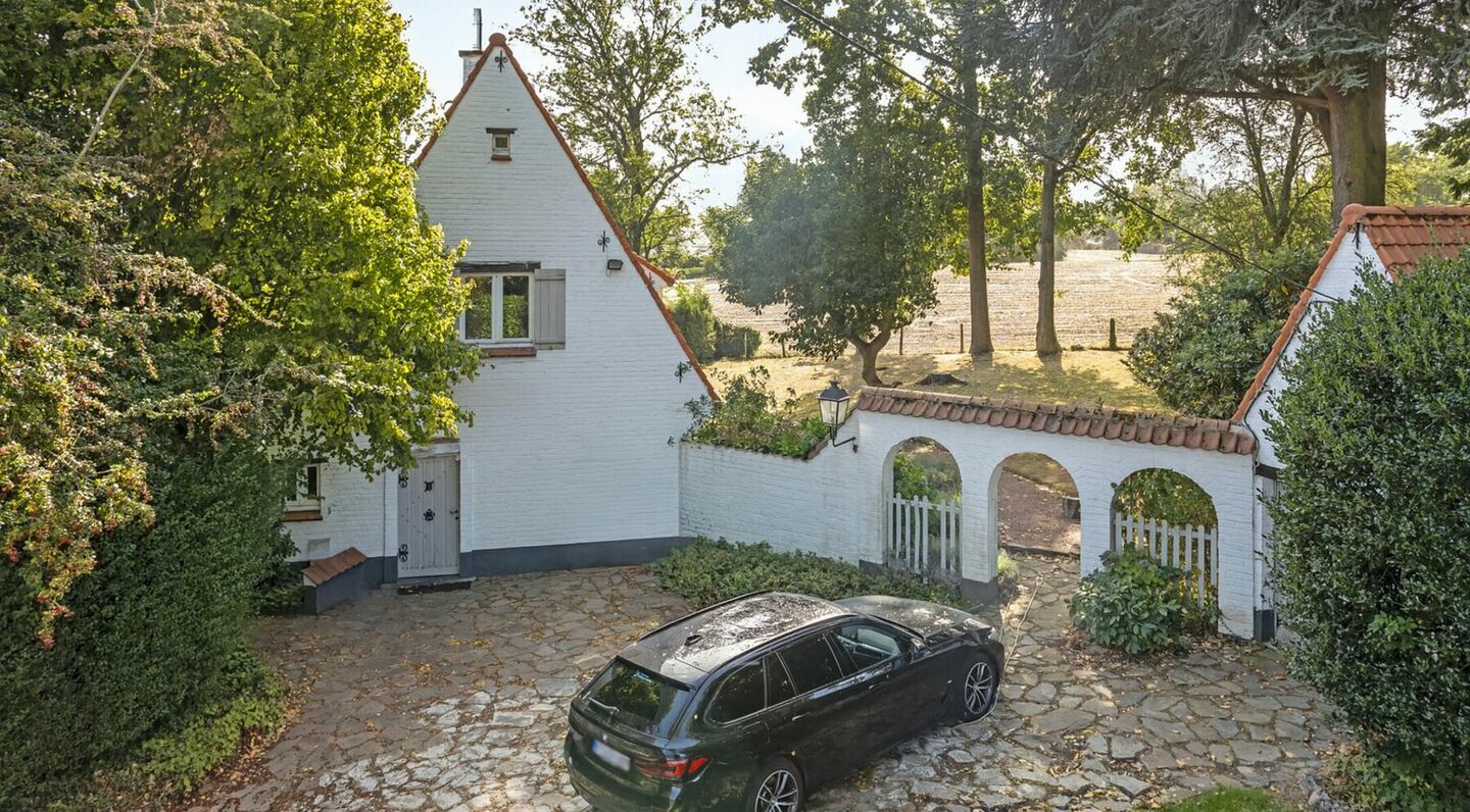 Villa for sale in Sterrebeek